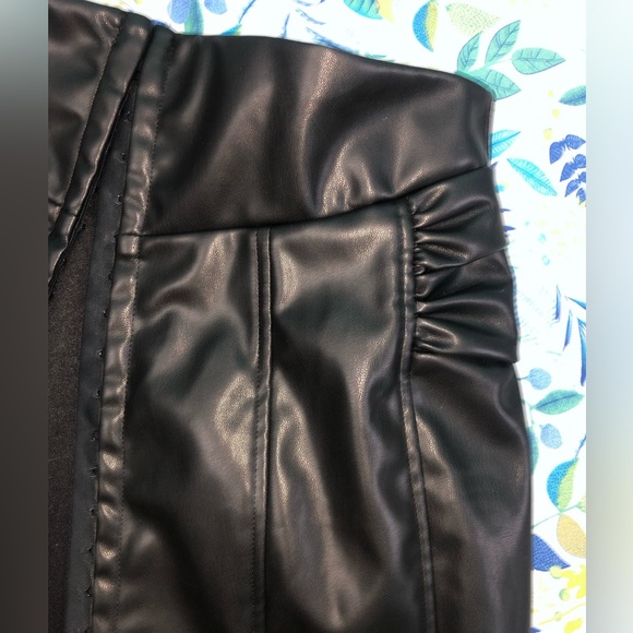 NWT Privy High Waist Corset Mini Skirt-M - Picture 9 of 10